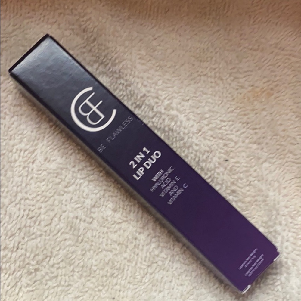 BE FLAWLESS LIPSTICK AND LIP GLOSS